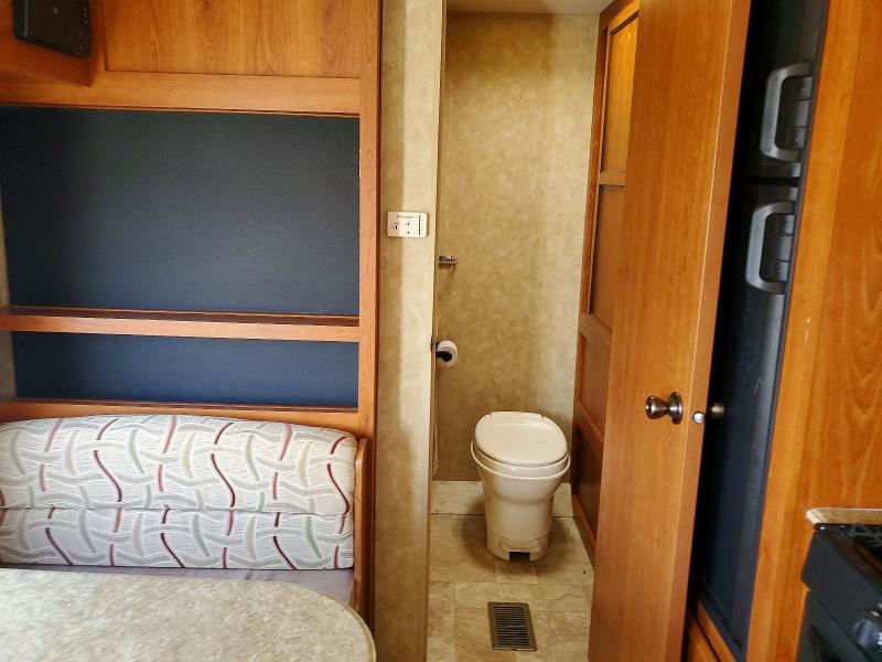 Продажа на аукционе авто 2010 Catalina Trailer, vin: 5ZT2CALBXAA009480, номер лота: 56032736