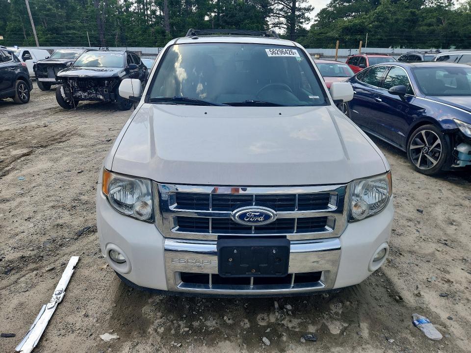 2011 Ford Escape მანქანა იყიდება აუქციონზე, vin: 1FMCU0EG4BKA71793, აუქციონის ნომერი: 56296426