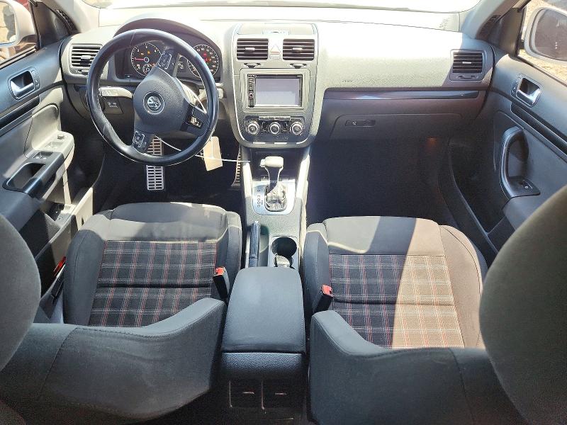 2010 Volkswagen Jetta მანქანა იყიდება აუქციონზე, vin: 3VWHL7AJ8AM180110, აუქციონის ნომერი: 58326696