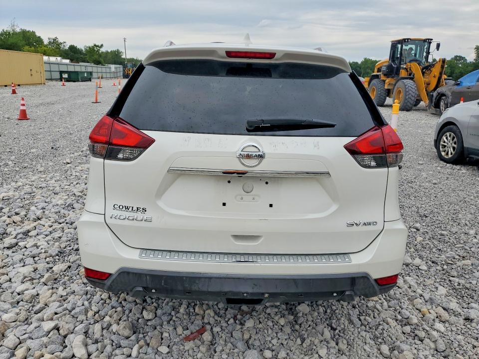 59167006 :رقم المزاد ، KNMAT2MV3JP546880 vin ، 2018 Nissan Rogue مزاد بيع