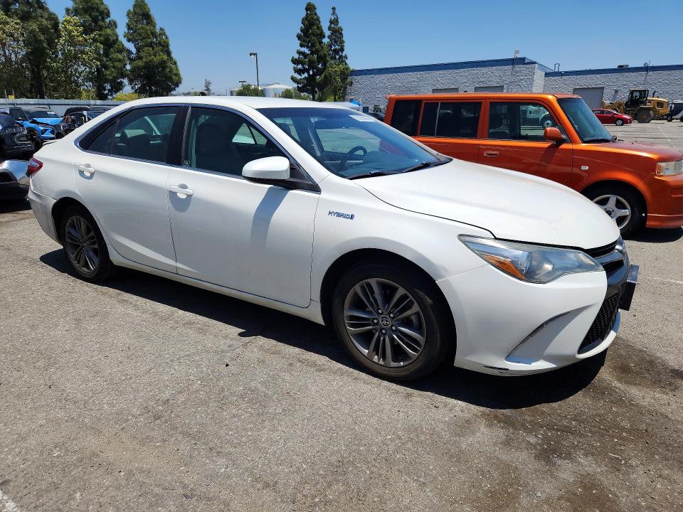 56363886 :رقم المزاد ، 4T1BD1FK1FU159988 vin ، 2015 Toyota Camry Hybrid مزاد بيع