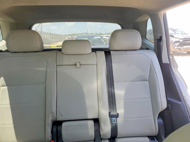 57000986 :رقم المزاد ، 3VV2B7AX8LM043043 vin ، 2020 Volkswagen Tiguan مزاد بيع