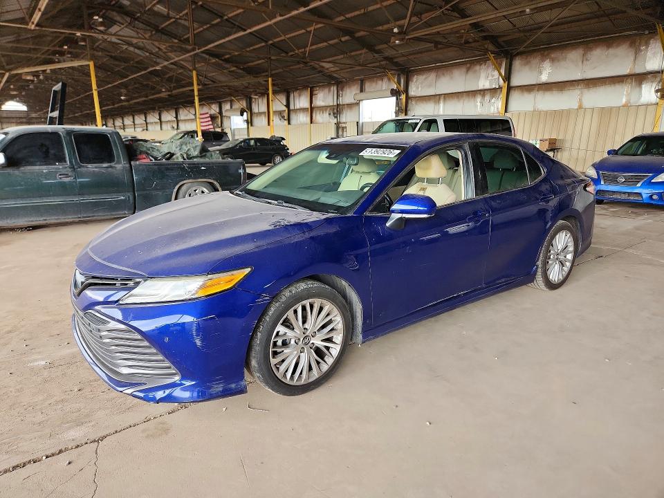 Auction sale of the 2018 Toyota Camry Hybrid, vin: 4T1B21HK8JU507569, lot number: 57392926