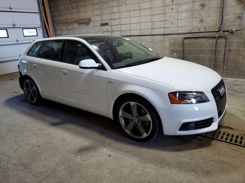Продаж на аукціоні авто 2012 Audi A3, vin: WAUMFBFM0CA061687, номер лоту: 57885896