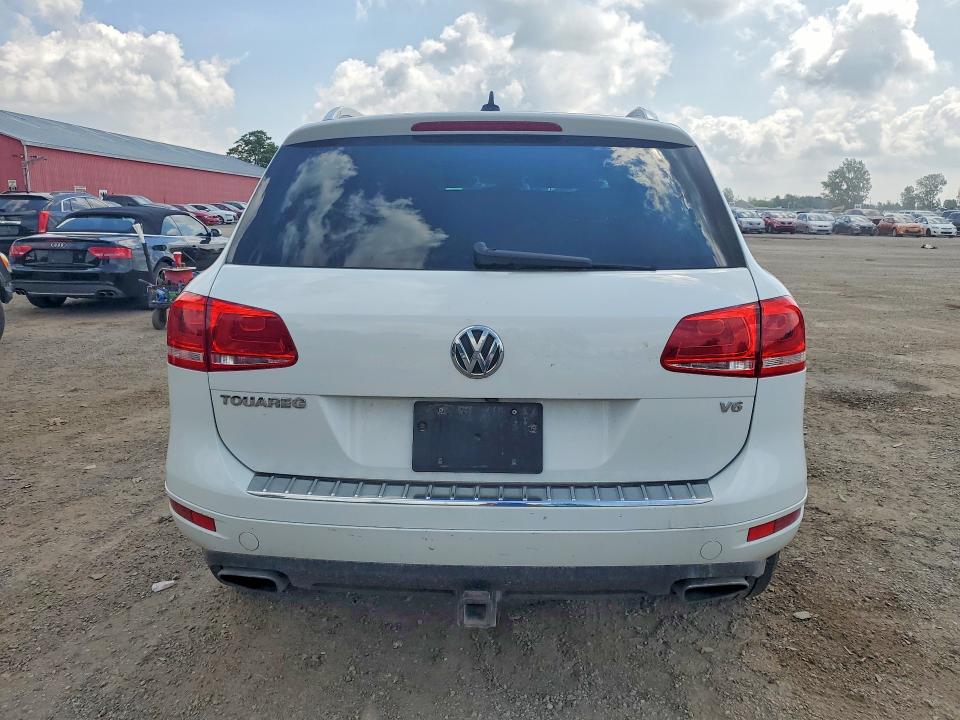 Aukcja sprzedaży 2014 Volkswagen Touareg, vin: WVGEF9BP3ED006728, numer aukcji: 57782256
