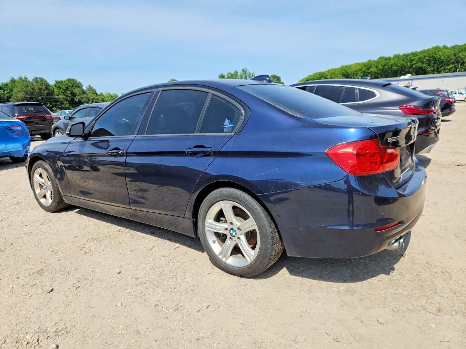 2013 Bmw 328 მანქანა იყიდება აუქციონზე, vin: WBA3B3C58DJ811834, აუქციონის ნომერი: 59176116