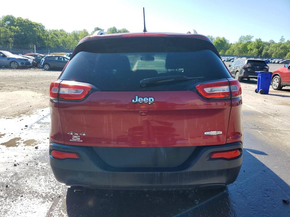55598026 :رقم المزاد ، 1C4PJMCB0FW502268 vin ، 2015 Jeep Cherokee مزاد بيع