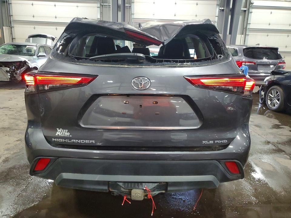 Продаж на аукціоні авто 2022 Toyota Highlander, vin: 5TDGZRBH8NS230000, номер лоту: 55736556