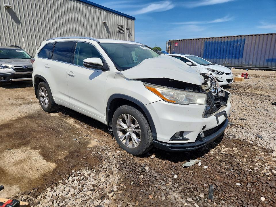 2014 Toyota Highlander მანქანა იყიდება აუქციონზე, vin: 5TDJKRFH6ES060823, აუქციონის ნომერი: 56153206
