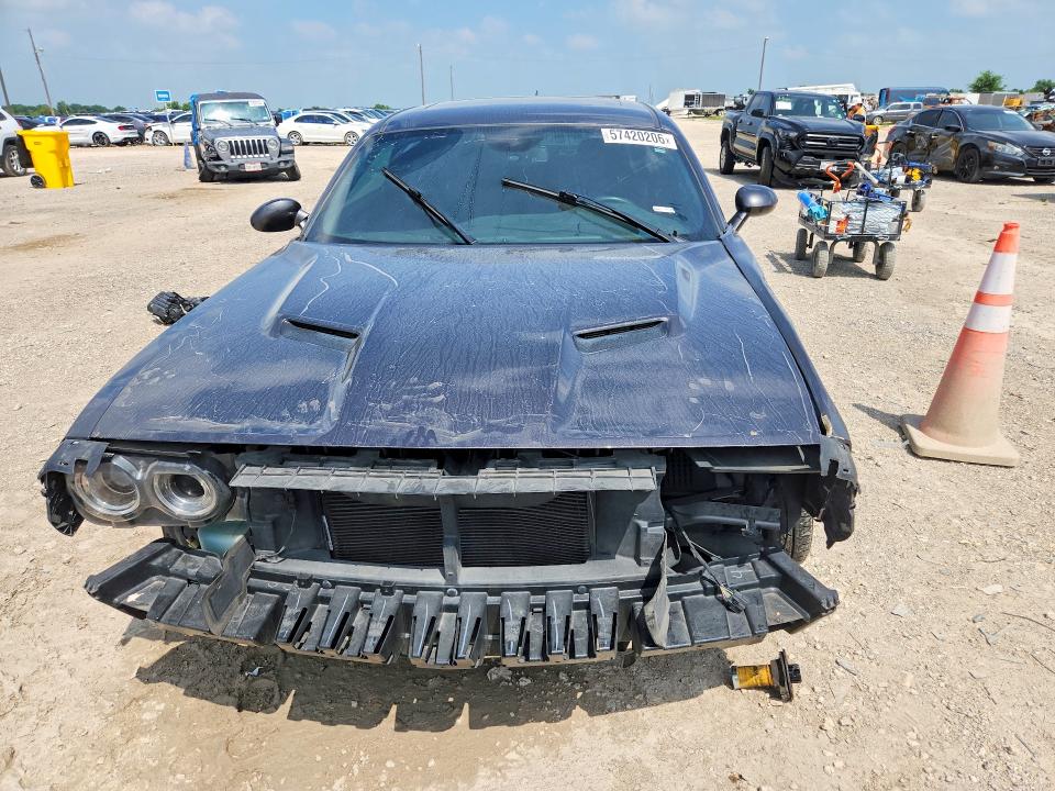 Продаж на аукціоні авто 2018 Dodge Challenger, vin: 2C3CDZAG8JH279586, номер лоту: 57420206