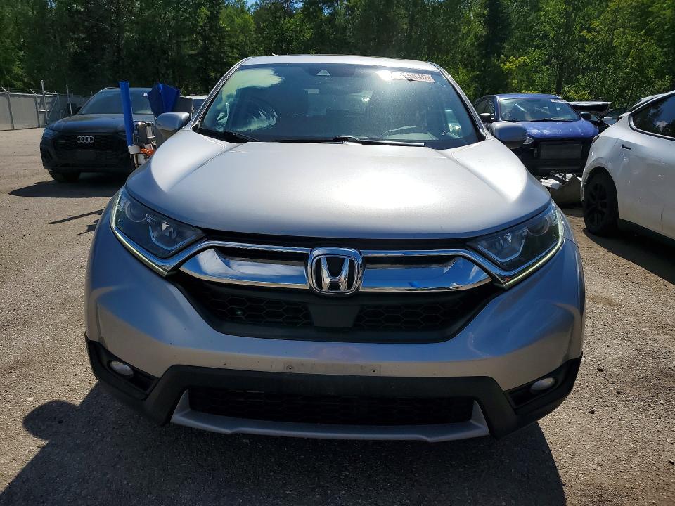 57725646 :رقم المزاد ، 2HKRW2H81JH116890 vin ، 2018 Honda Cr-v مزاد بيع