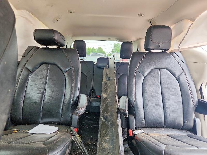 57240286 :رقم المزاد ، 2C4RC1BG5KR554836 vin ، 2019 Chrysler Pacifica مزاد بيع