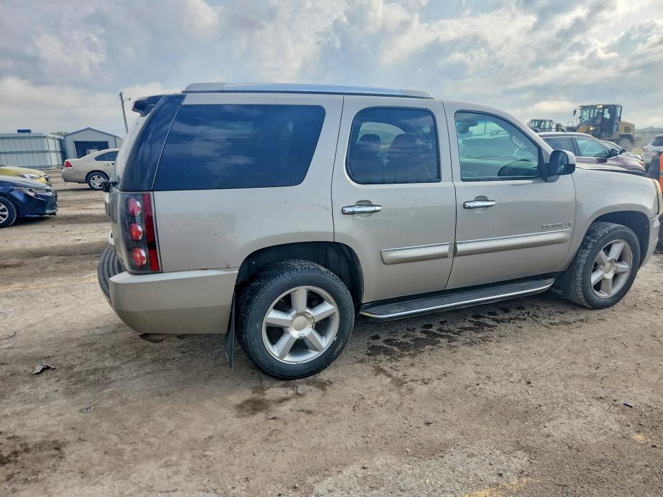 Продаж на аукціоні авто 2007 Gmc Yukon, vin: 1GKFK63837J238720, номер лоту: 55570456