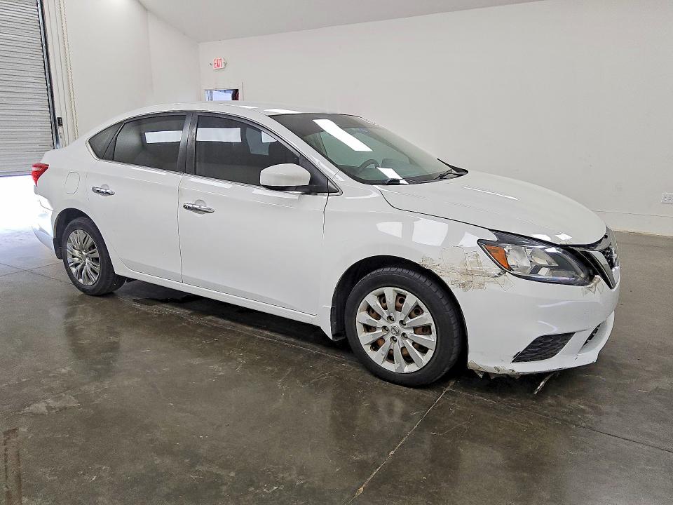 Продаж на аукціоні авто 2017 Nissan Sentra, vin: 3N1AB7AP9HY327326, номер лоту: 57936676