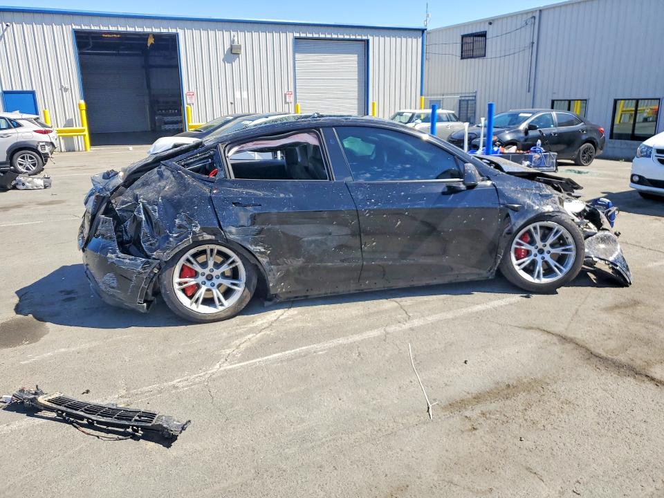Продажа на аукционе авто 2023 Tesla Model Y, vin: 7SAYGDEE0PF853118, номер лота: 56626166