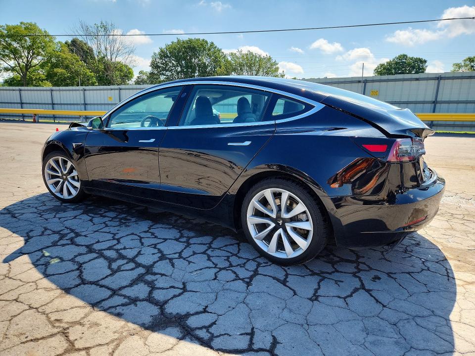 Продажа на аукционе авто 2019 Tesla Model 3, vin: 5YJ3E1EA8KF193234, номер лота: 57700186