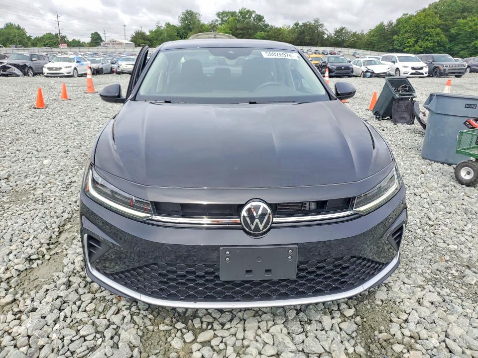 Продажа на аукционе авто 2025 Volkswagen Jetta, vin: 3VW5X7BU9SM028886, номер лота: 58026976