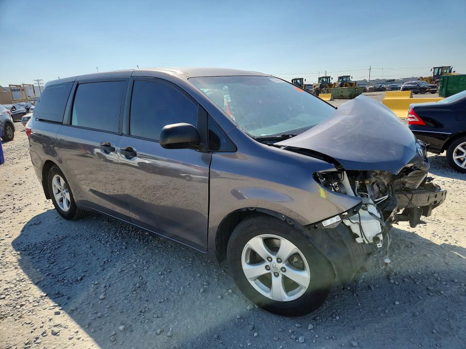 85456895 :رقم المزاد ، 5TDZK3DC1GS704593 vin ، 2016 Toyota Sienna مزاد بيع