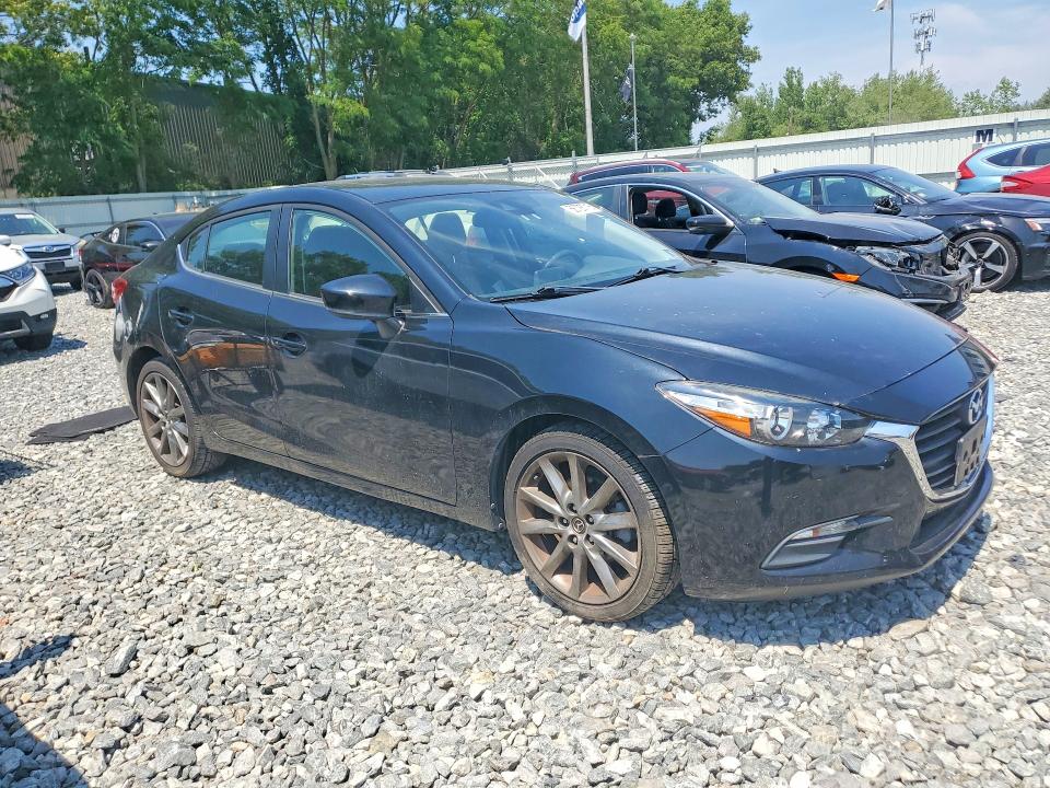 56728716 :رقم المزاد ، 3MZBN1V31JM179065 vin ، 2018 Mazda 3 مزاد بيع