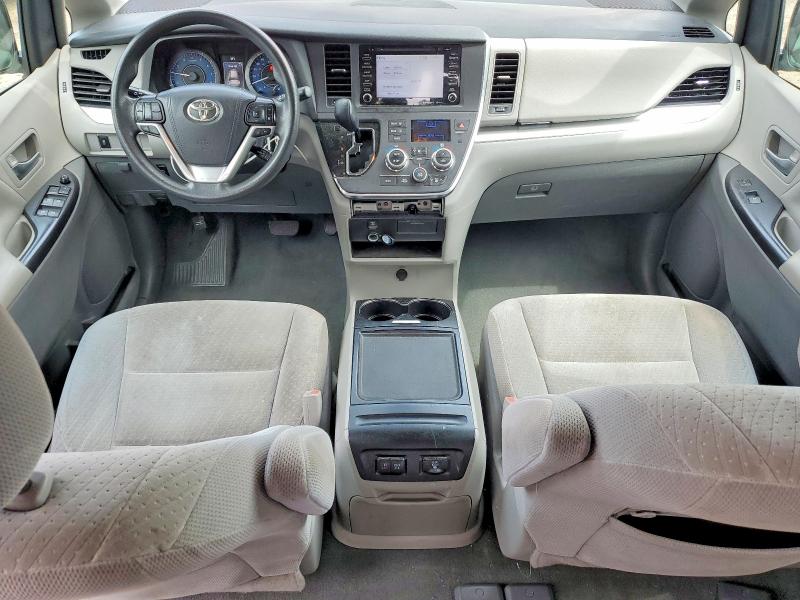 2019 Toyota Sienna მანქანა იყიდება აუქციონზე, vin: 5TDKZ3DC5KS988039, აუქციონის ნომერი: 57875156