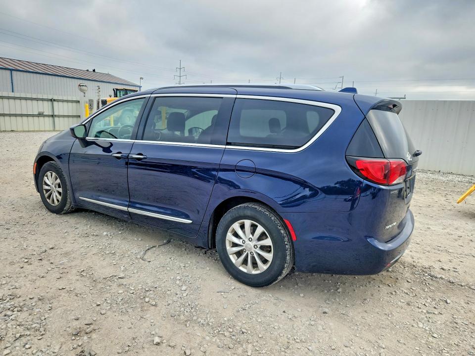 Продажа на аукционе авто 2018 Chrysler Pacifica, vin: 2C4RC1EG4JR187471, номер лота: 56736716