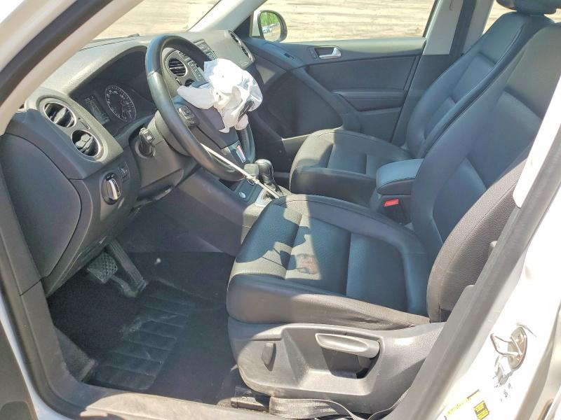 56263436 :رقم المزاد ، WVGAV7AX6GW570176 vin ، 2016 Volkswagen Tiguan مزاد بيع