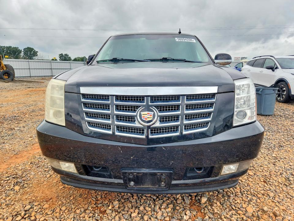2009 Cadillac Escalade მანქანა იყიდება აუქციონზე, vin: 1GYFK23289R197841, აუქციონის ნომერი: 58894206