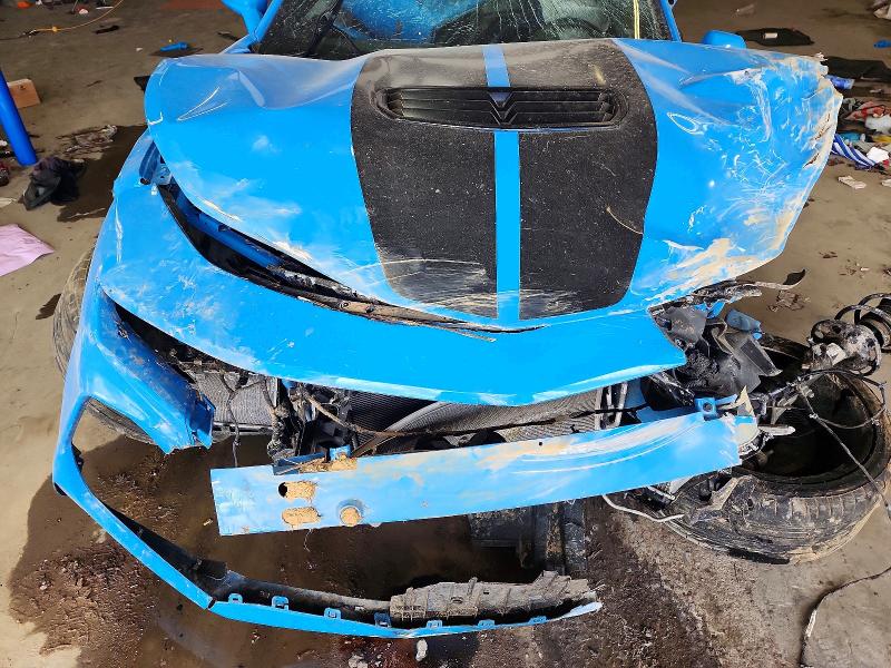 55424206 :رقم المزاد ، 1G1FF1R70P0107678 vin ، 2023 Chevrolet Camaro مزاد بيع