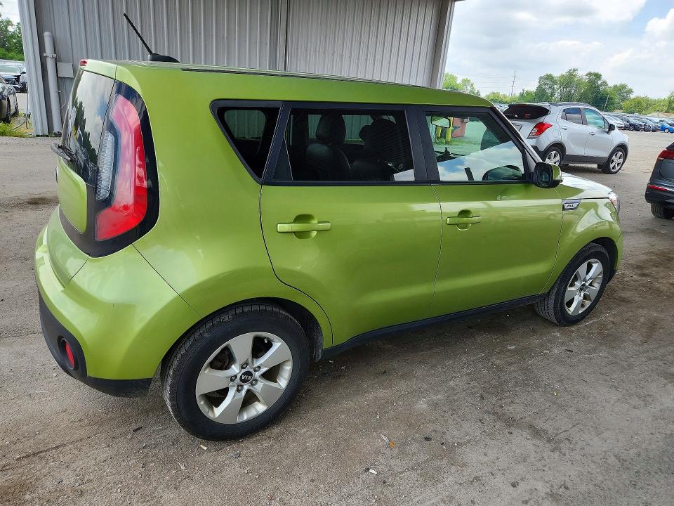 2017 Kia Soul მანქანა იყიდება აუქციონზე, vin: KNDJN2A23H7881801, აუქციონის ნომერი: 56195336