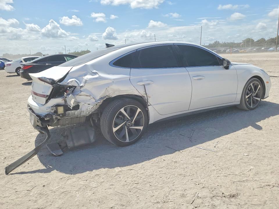 2022 Hyundai Sonata მანქანა იყიდება აუქციონზე, vin: KMHL44J28NA240936, აუქციონის ნომერი: 56761406