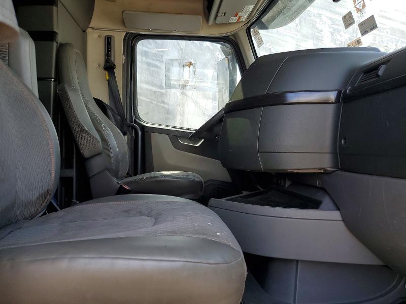 Продаж на аукціоні авто 2022 Volvo Vn, vin: 4V4NC9EHXNN600779, номер лоту: 54651426