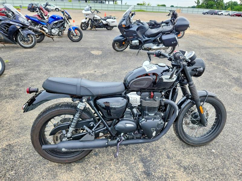 59093526 :رقم المزاد ، SMTD10GN7HT810513 vin ، 2017 Triumph Motorcycle Bonneville مزاد بيع