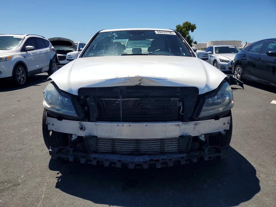 Продаж на аукціоні авто 2014 Mercedes-benz C, vin: WDDGF4HBXEG245306, номер лоту: 55633796
