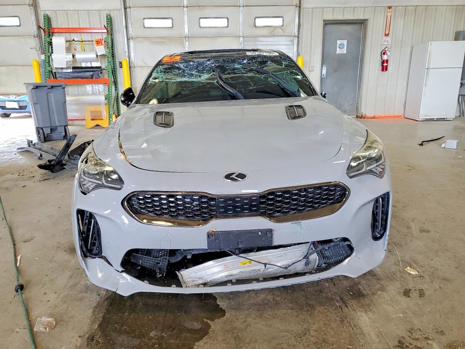 2019 Kia Stinger მანქანა იყიდება აუქციონზე, vin: KNAE45LC7K6058911, აუქციონის ნომერი: 58137136