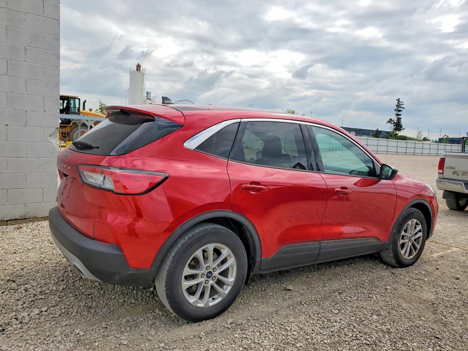 Продажа на аукционе авто 2022 Ford Escape, vin: 1FMCU0G63NUB14050, номер лота: 58612286