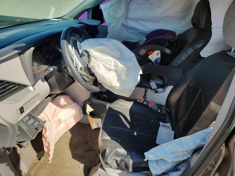85456895 :رقم المزاد ، 5TDZK3DC1GS704593 vin ، 2016 Toyota Sienna مزاد بيع