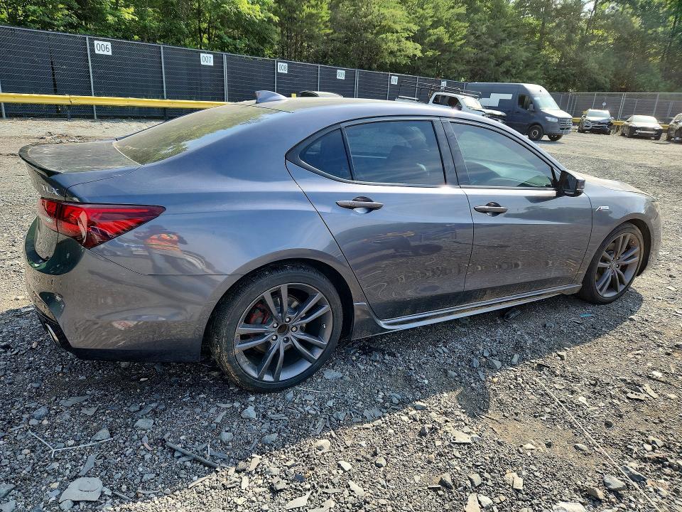 56288816 :رقم المزاد ، 19UUB2F60JA001259 vin ، 2018 Acura Tlx مزاد بيع