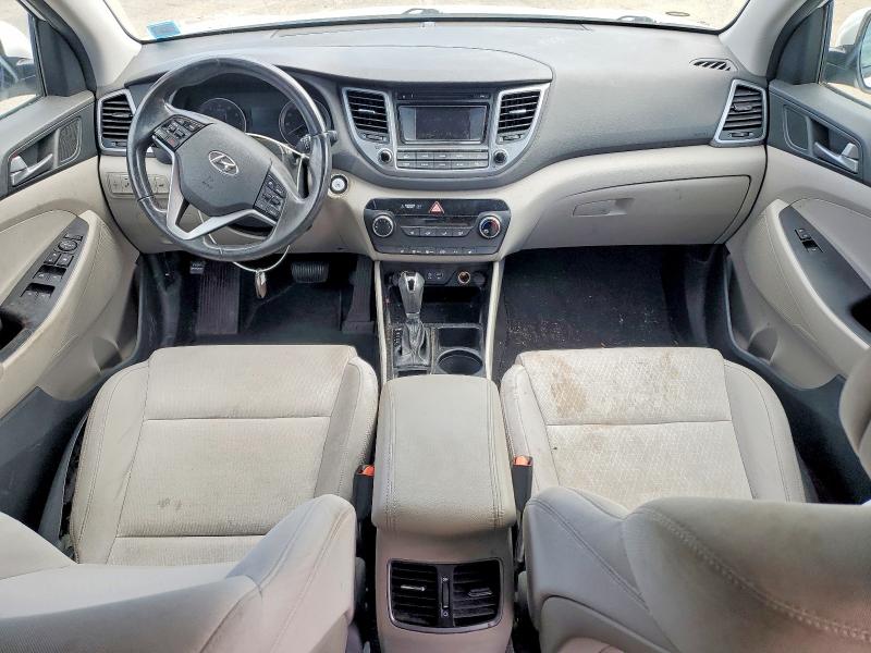 2017 Hyundai Tucson მანქანა იყიდება აუქციონზე, vin: KM8J33A21HU271100, აუქციონის ნომერი: 55425846