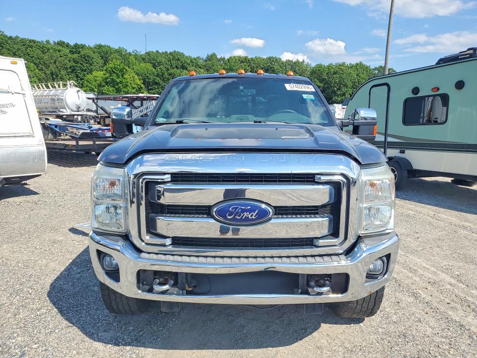 57402996 :رقم المزاد ، 1FT8W3BT6GEA10796 vin ، 2016 Ford F350 مزاد بيع