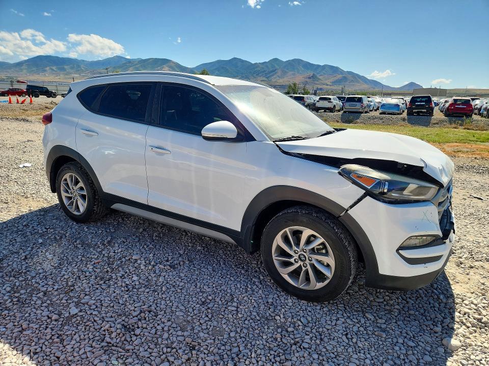 2018 Hyundai Tucson მანქანა იყიდება აუქციონზე, vin: KM8J33A44JU603764, აუქციონის ნომერი: 56621676