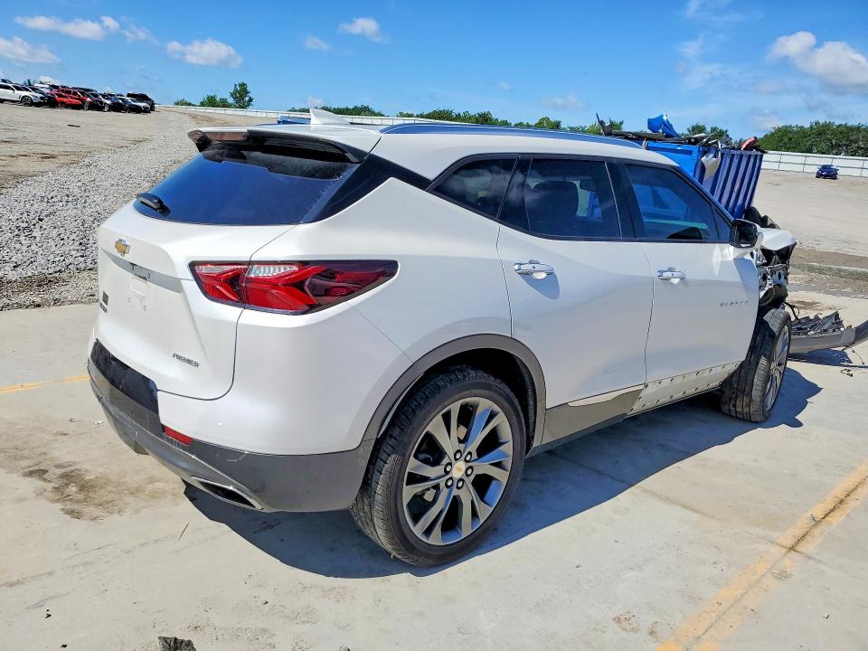 Продажа на аукционе авто 2022 Chevrolet Blazer, vin: 3GNKBFR48NS129395, номер лота: 58014576