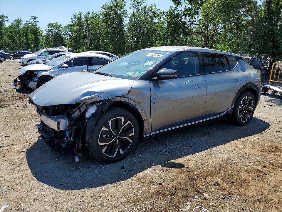 Продажа на аукционе авто 2023 Kia Ev6, vin: KNDC34LA5P5130255, номер лота: 74516195