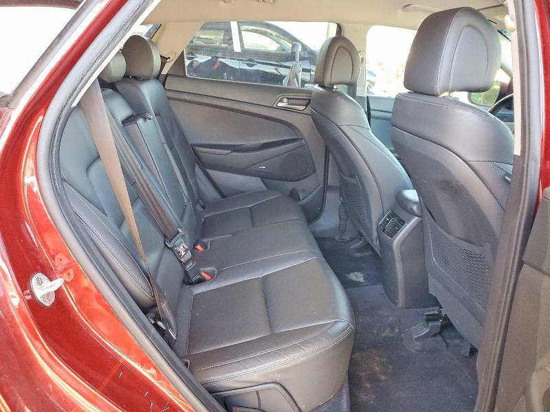 Продажа на аукционе авто 2018 Hyundai Tucson, vin: KM8J33A2XJU819309, номер лота: 55369536