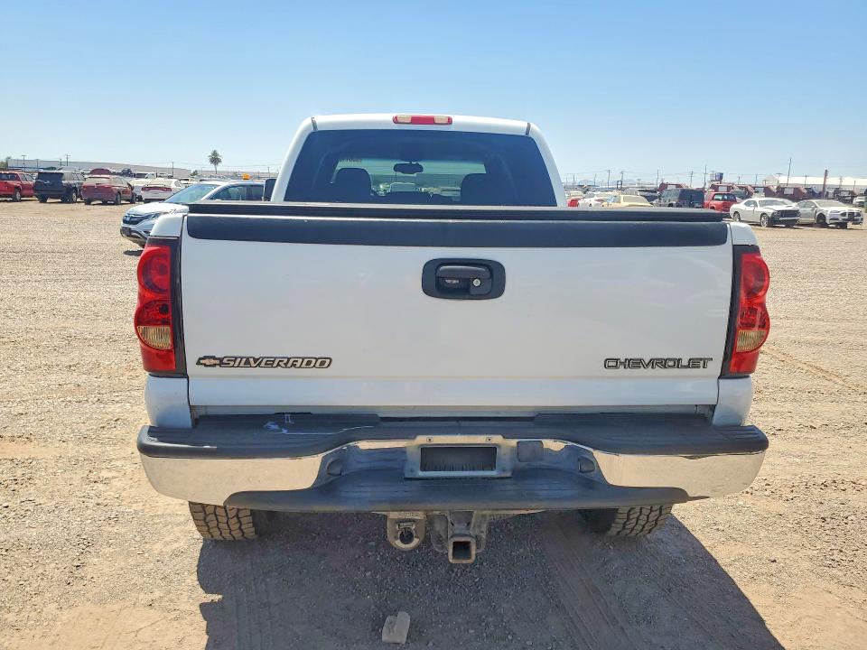 Продаж на аукціоні авто 2005 Chevrolet Silverado, vin: 1GCHK23225F810014, номер лоту: 55611666