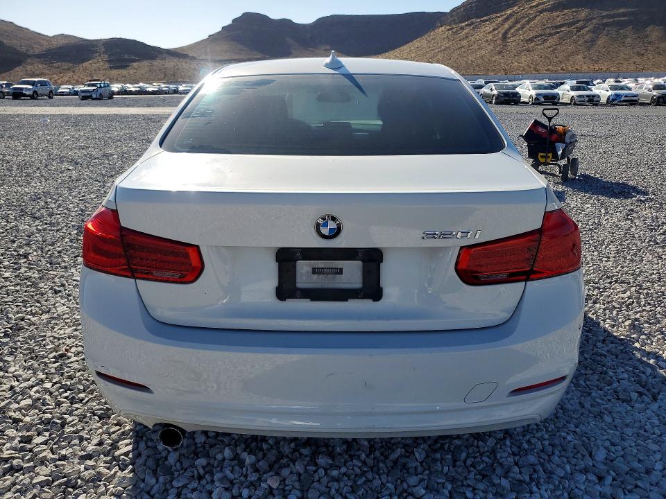 Aukcja sprzedaży 2017 Bmw 320, vin: WBA8A9C38HK864303, numer aukcji: 58046436