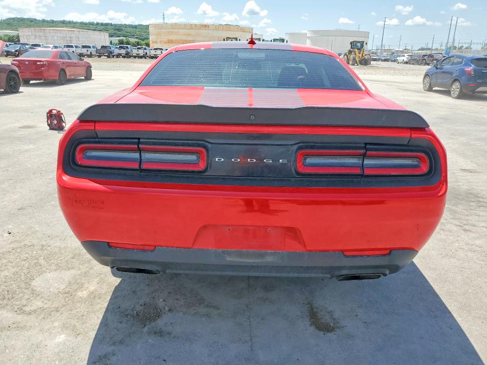 2018 Dodge Challenger მანქანა იყიდება აუქციონზე, vin: 2C3CDZBT2JH199552, აუქციონის ნომერი: 55717706