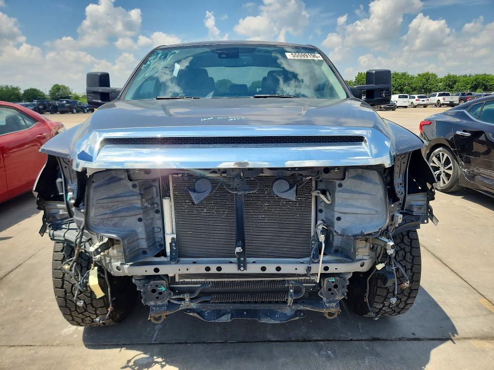 55599196 :رقم المزاد ، 5TFEY5F14LX259159 vin ، 2020 Toyota Tundra مزاد بيع