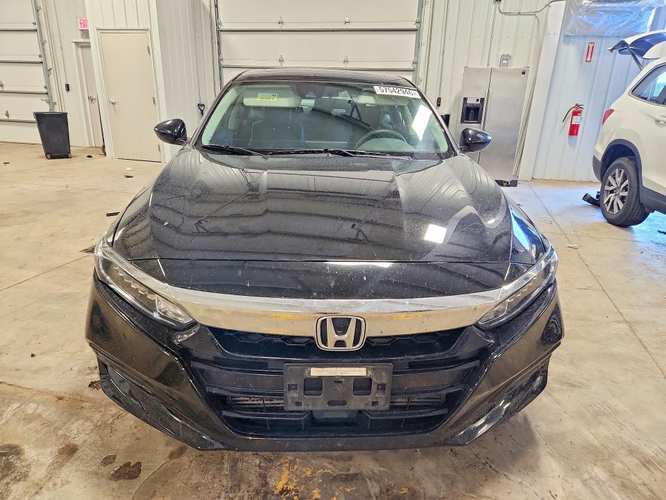 Aukcja sprzedaży 2018 Honda Accord, vin: 1HGCV1F4XJA110534, numer aukcji: 57542946
