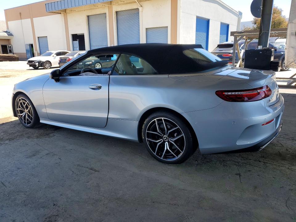 58580496 :رقم المزاد ، W1K1K5JBXMF169771 vin ، 2021 Mercedes-benz E مزاد بيع