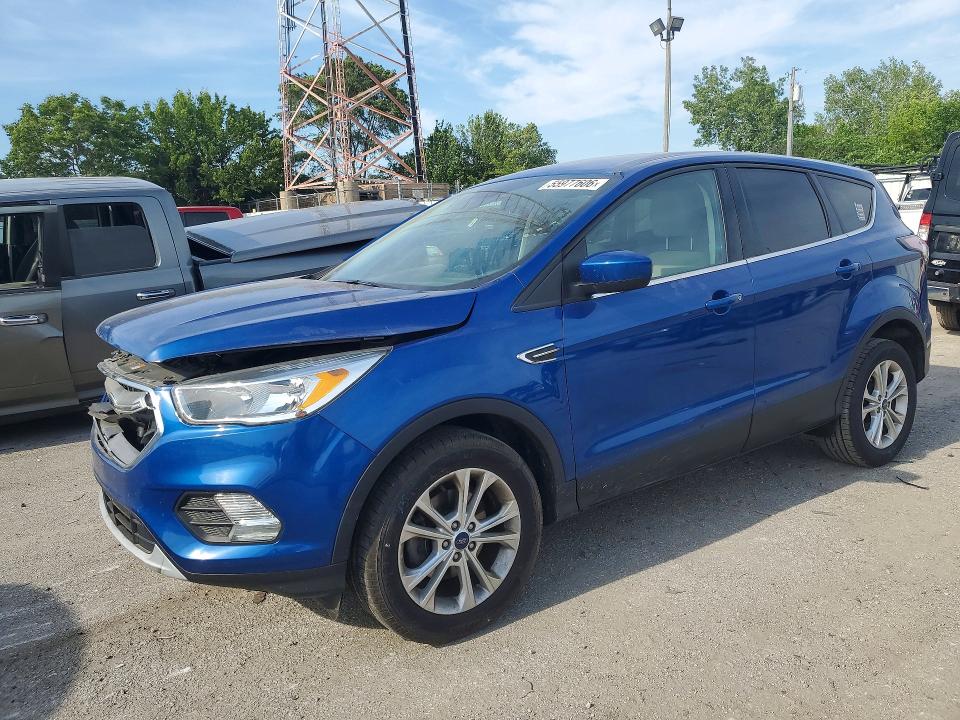 2017 Ford Escape მანქანა იყიდება აუქციონზე, vin: 1FMCU0GD6HUB38006, აუქციონის ნომერი: 55977606